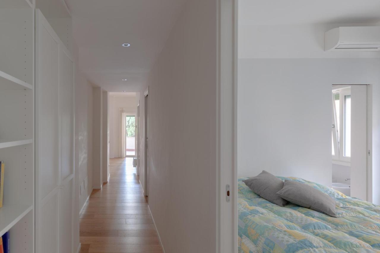 Stupendo Appartamento In Quartiere Residenziale Rom Exteriör bild