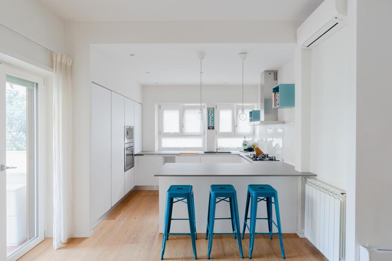 Stupendo Appartamento In Quartiere Residenziale Rom Exteriör bild