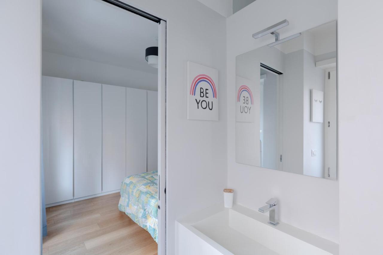 Stupendo Appartamento In Quartiere Residenziale Rom Exteriör bild